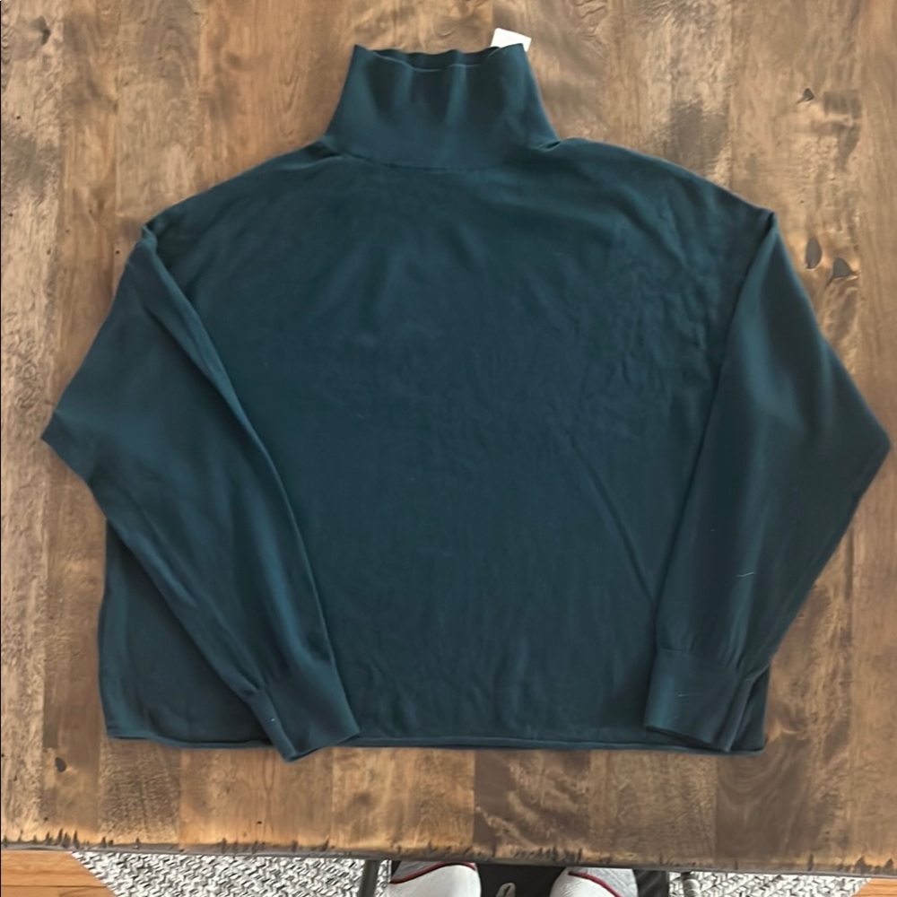 Women’s Dark Green Sweater